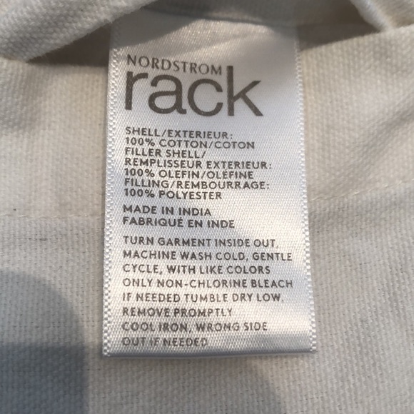 Nordstrom Rack Accent Pillow - Picture 6 of 6